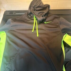 Nike men’s hoodie with university of Wisconsin hoodie